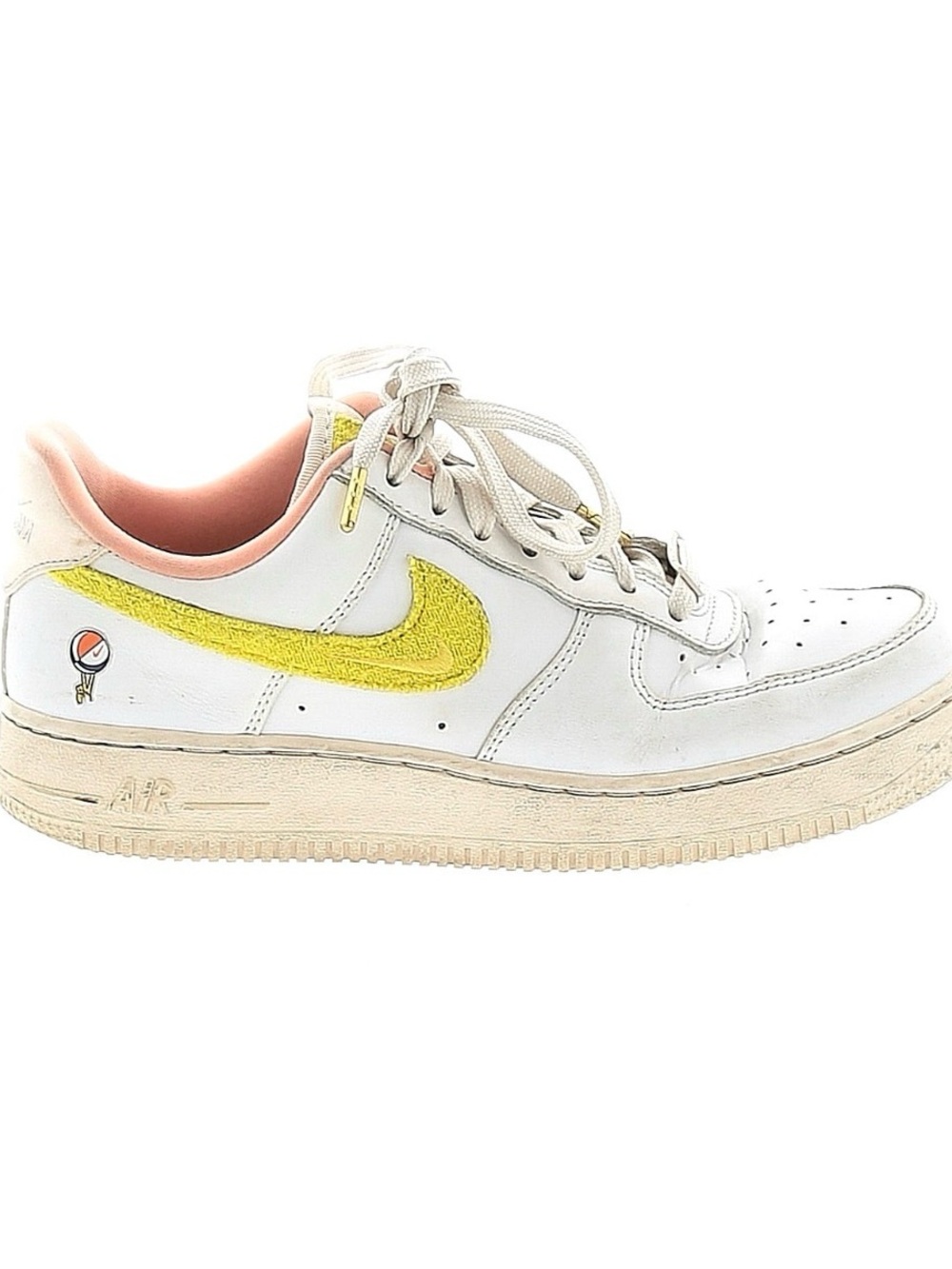 Nike Low-Top Sneaker White with Yellow Swoosh and Pink Lining
